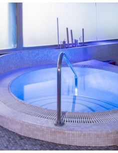 Restaurante, spa y masaje 25 minutos