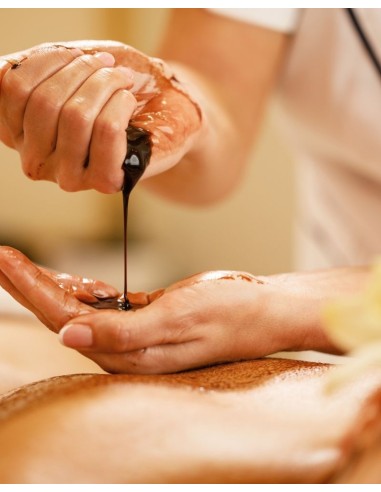 Masaje con Aceite esencial de Cacao Masaje con Aceite esencial de Cacao