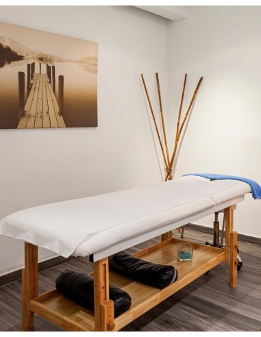 Masaje con Cañas de Bambú